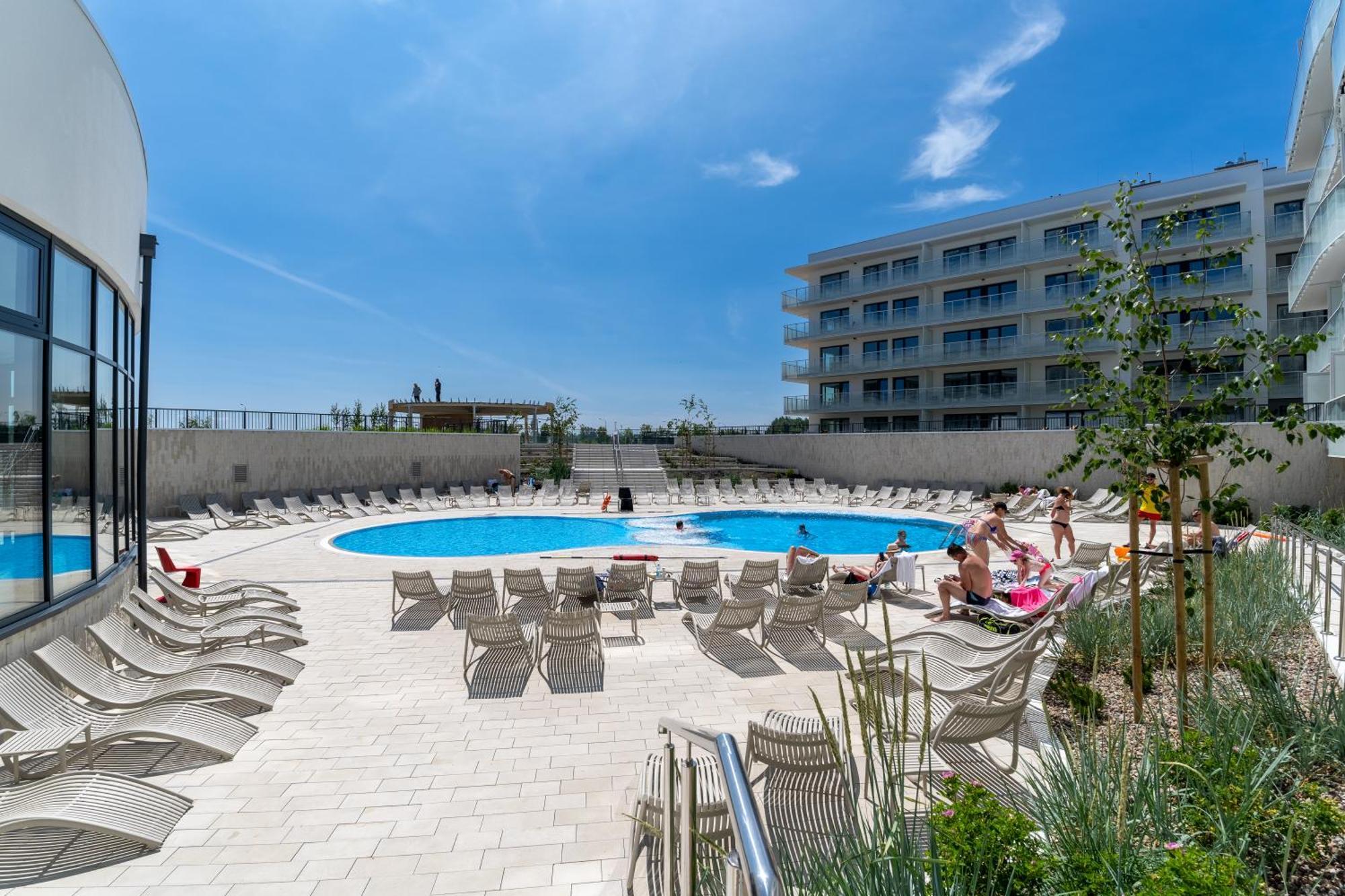 Polanki Aqua Apartamenty Premium - W Cenie Nielimitowany Dostep Do Strefy Aqua كولوبرزيغ المظهر الخارجي الصورة